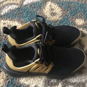 Nike Prestos